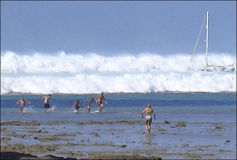 Waves Tsunami